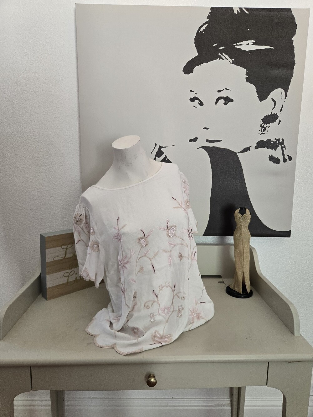 NWT Women's Dex White Floral Embroidered Short Sleeve Top Size Large